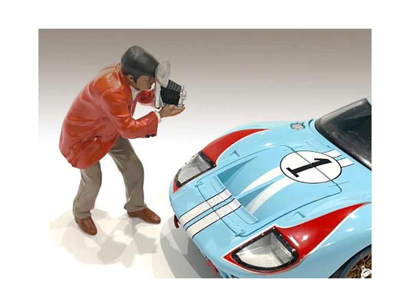 "Race Day 1" Figurine III for 1/18 Scale Models by American Diorama